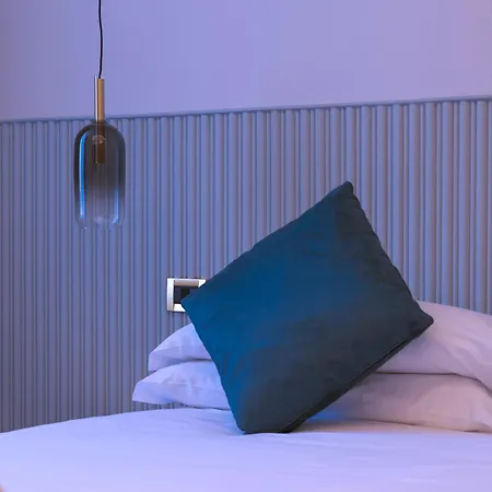 Tiburtina 86 Luxury Pensión