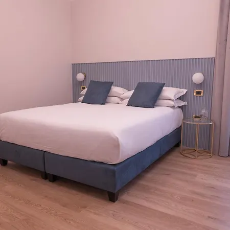 Гостевой дом Tiburtina 86 Luxury